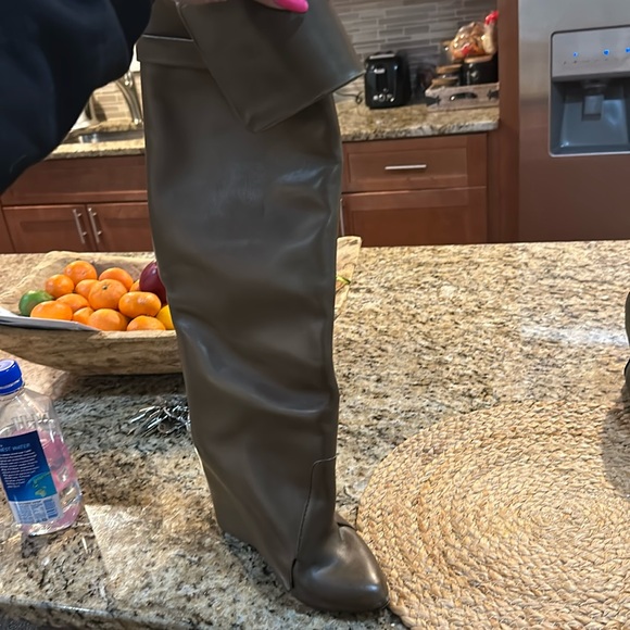 First addition - Picture 1 of 2